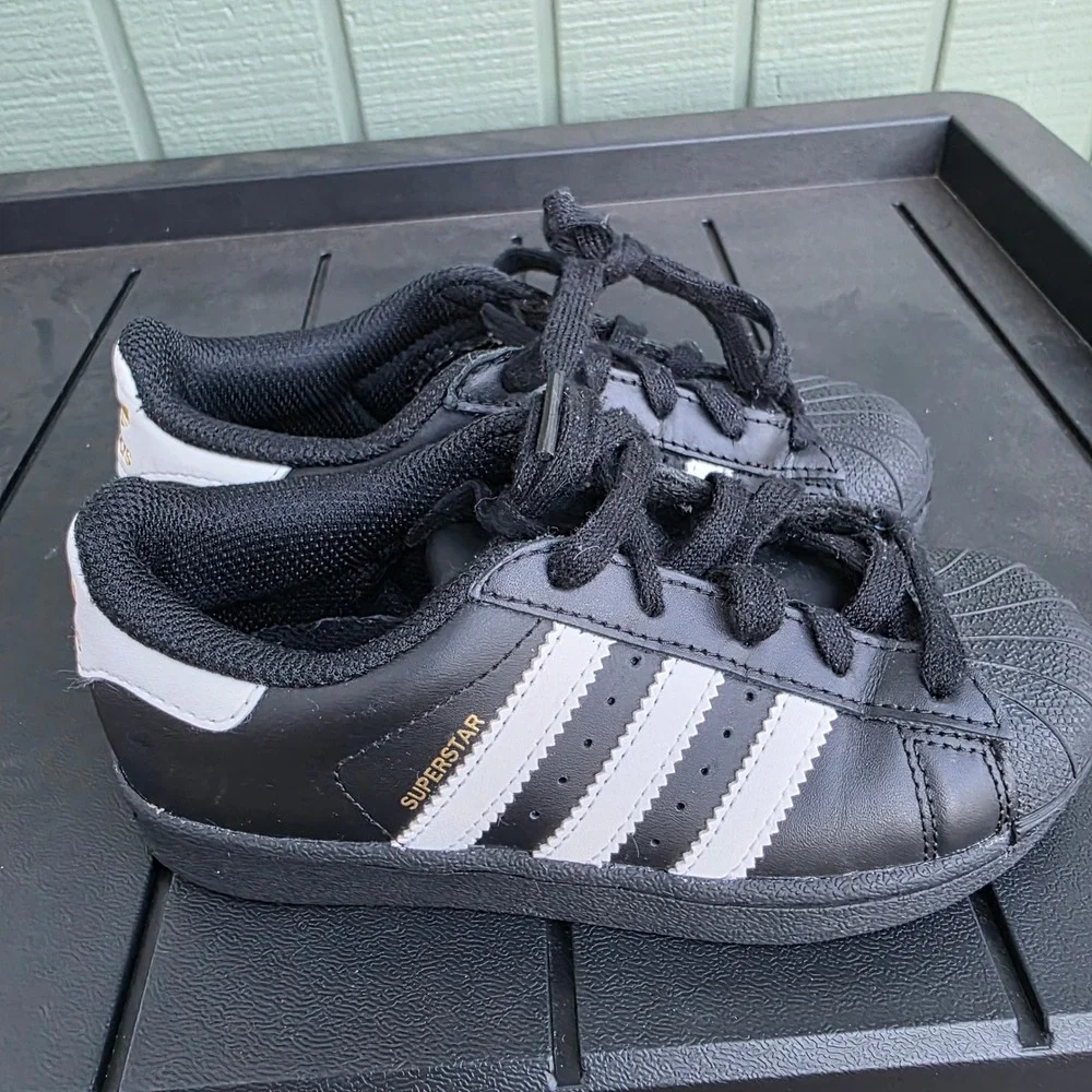 Adidas Kids Superstar Black White Gold BA8379 Sneakers Size 11K